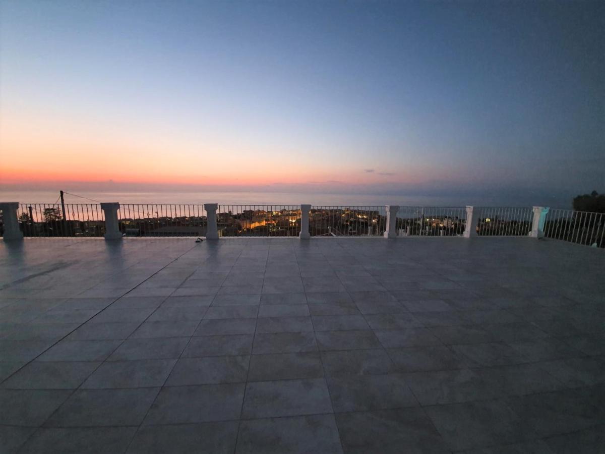 Appartamenti Borgo Panoramico N 9 Tropea Buitenkant foto